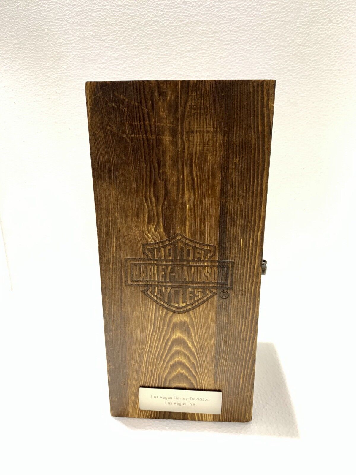 Harley Davidson Motor Rare Whiskey Bottle and Wood Box Original Las Vegas Nevada