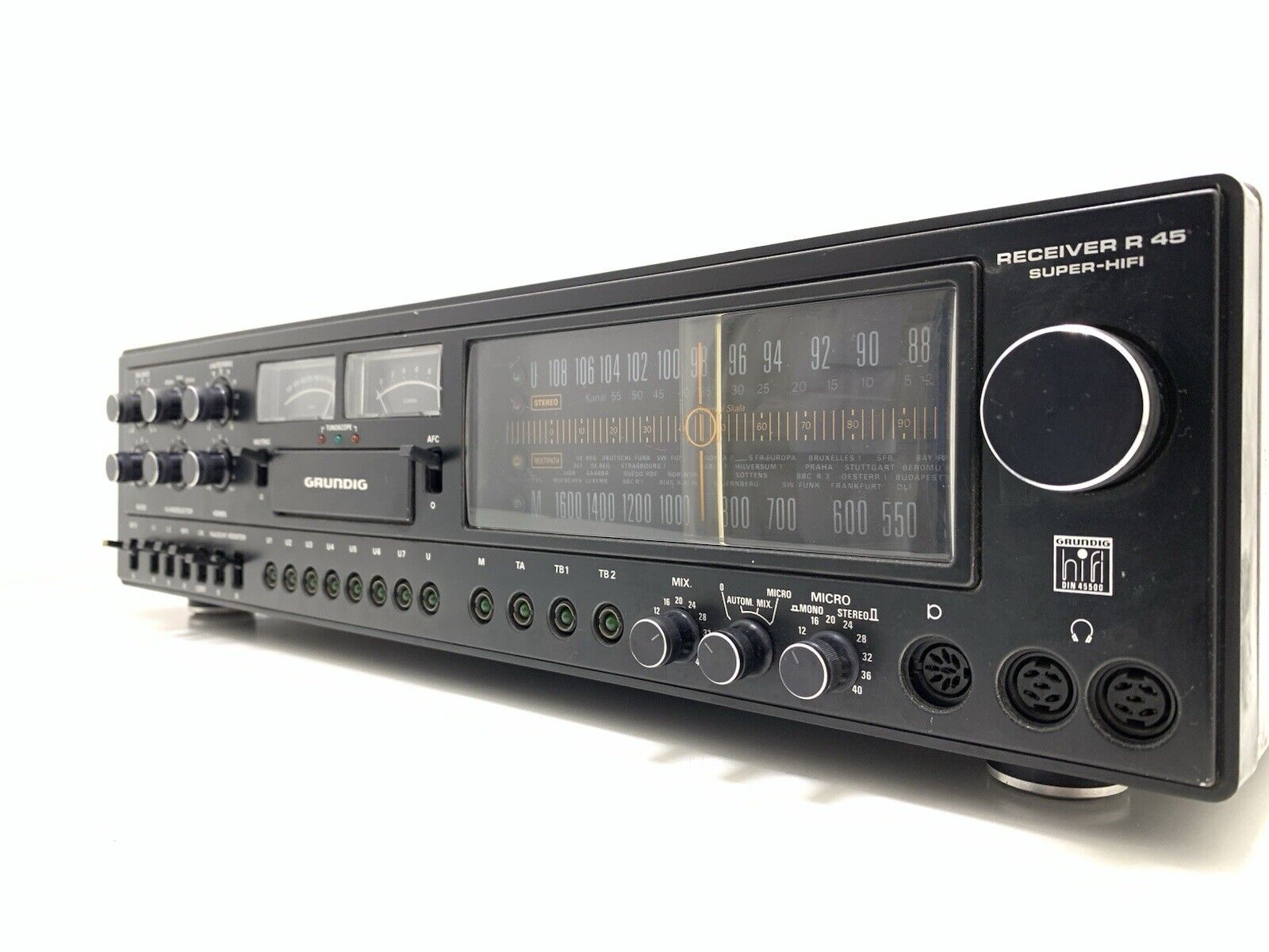 GRUNDIG R 45 Stereo Monster Receiver 2X 50 WRMS Vintage 1977 WORKING Good Look