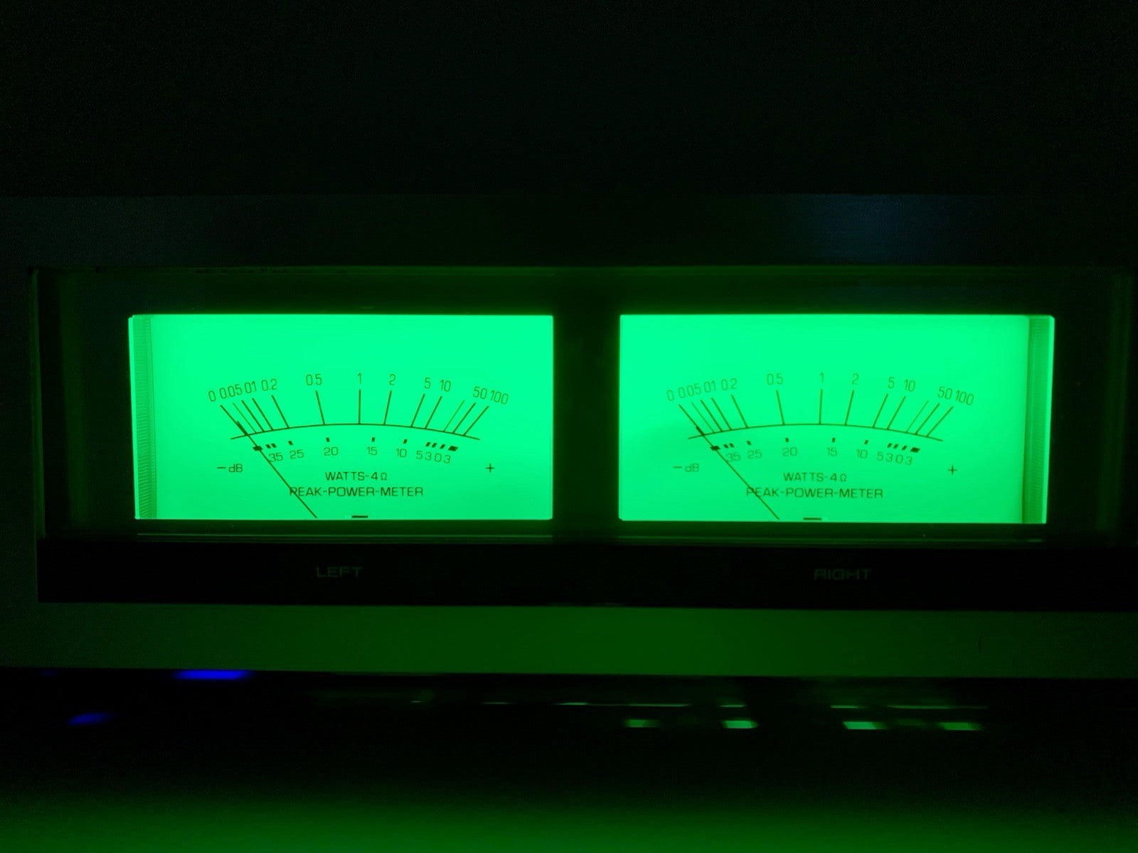 TENSAI TM 2250 Stereo Power Amplifier 100 Watts RMS Vintage 1980 WORK Good Look