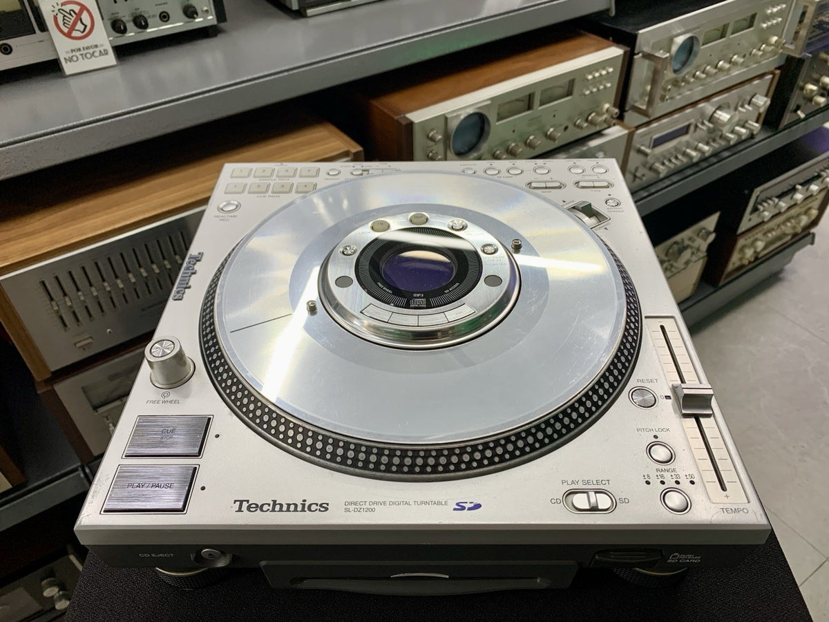 TECHNICS SL DZ1200 CDJ Stereo Compact Disc Player Vintage Working 100% Good Look