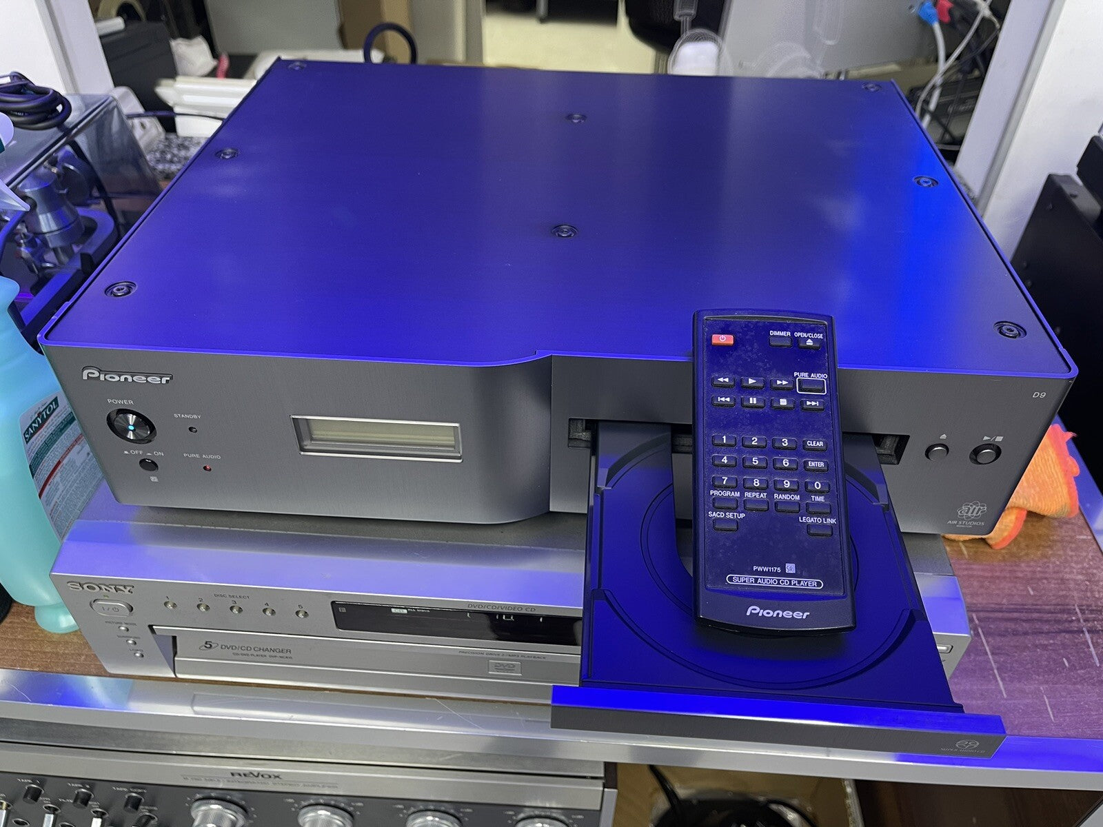 PIONEER PD-D9J Super Audio CD Compact Disc + Remote Vintage 2008 Work Good Look