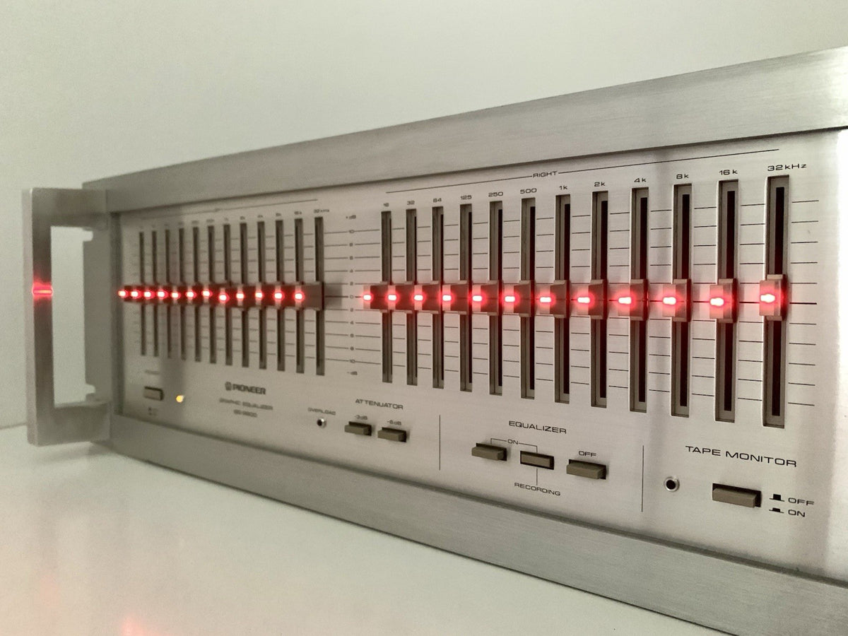 PIONEER SG 9800 Graphic Equalizer With Handles NEW RED LED Vintage WORK GoodLOOK