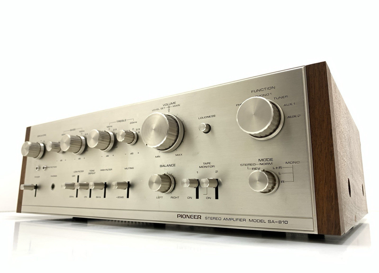 PIONEER SA 810 HiFi Stereo Amplifier 40+40 Watts RMS Vintage 1974 WORK Good Look