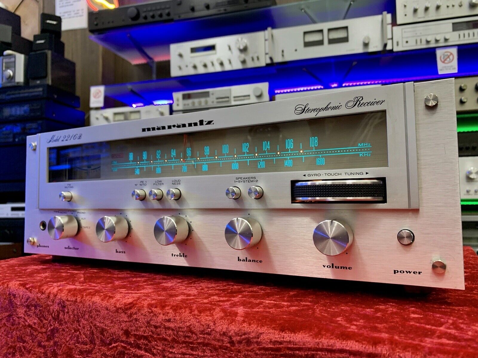 MARANTZ 2216B Stereo Receiver 32 Watts RMS Vintage 1977-80 RARE WORK Good Look
