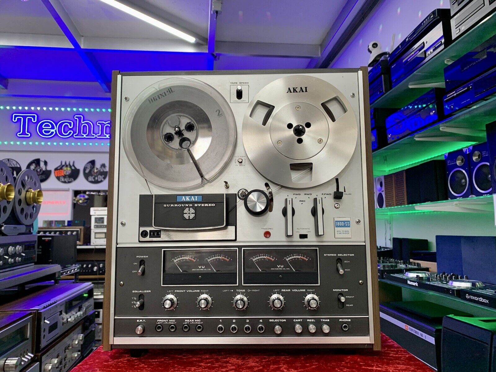 AKAI 1800SS Reel to Reel + 8 Track 4 Channel 7" Tape Vintage 1972 WORK Good Look