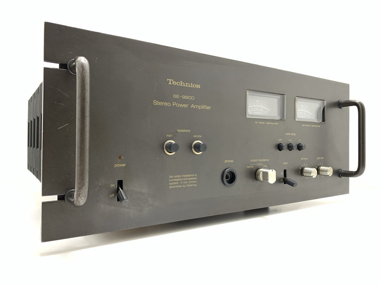 TECHNICS SE 9600 Power Amplifier 2 X 110 Watts RMS Vintage 1975 WORK GOOD LOOK