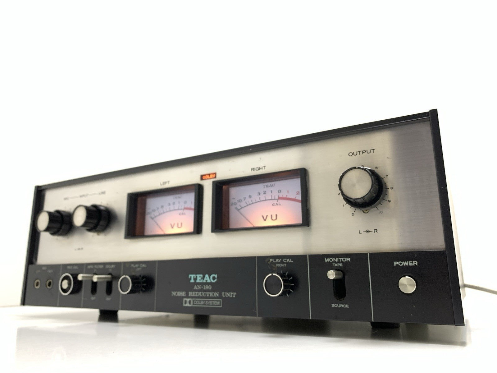 TEAC AN 180 DOLBY B Professional Noise Reduction System Vintage WORK Good Look