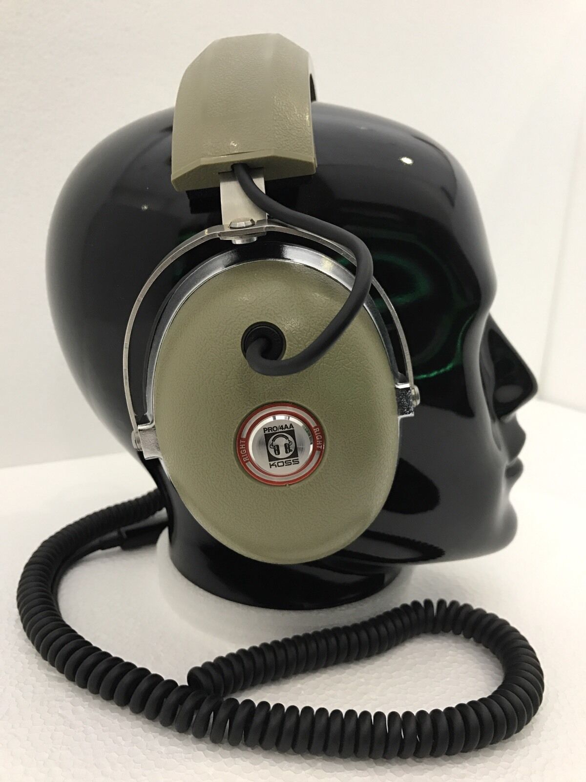 KOSS PRO4AA Professional Headphones PRO 4AA Very Rare Vintage 1970 With Good Box