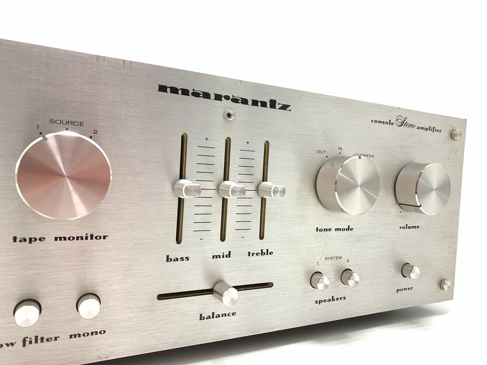 MARANTZ 1090 Stereo Integrated Amplifier 90Watts RMS Vintage 1977 WORK Good Look