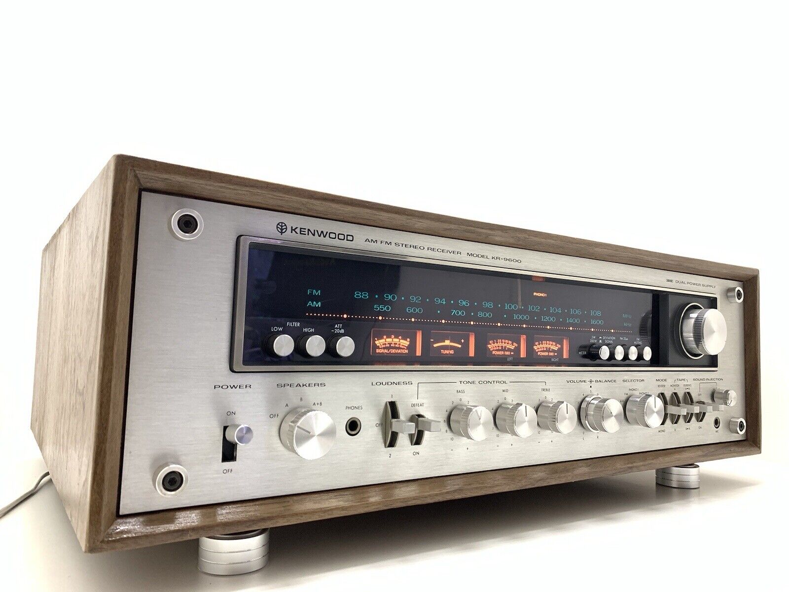 KENWOOD KR-9600 FM Stereo Receiver 2 X 160 Watts RMS Vintage 1976 WORK Good Look