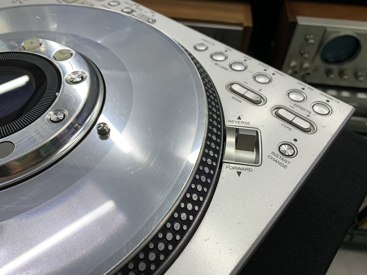 TECHNICS SL DZ1200 CDJ Stereo Compact Disc Player Vintage Working 100% Good Look