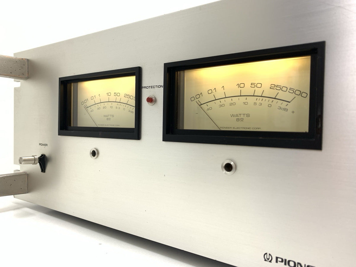 PIONEER M 77 SPEC 2 Stereo Power Amplifier  2 X 250 W RMS Vintage Work Good Look