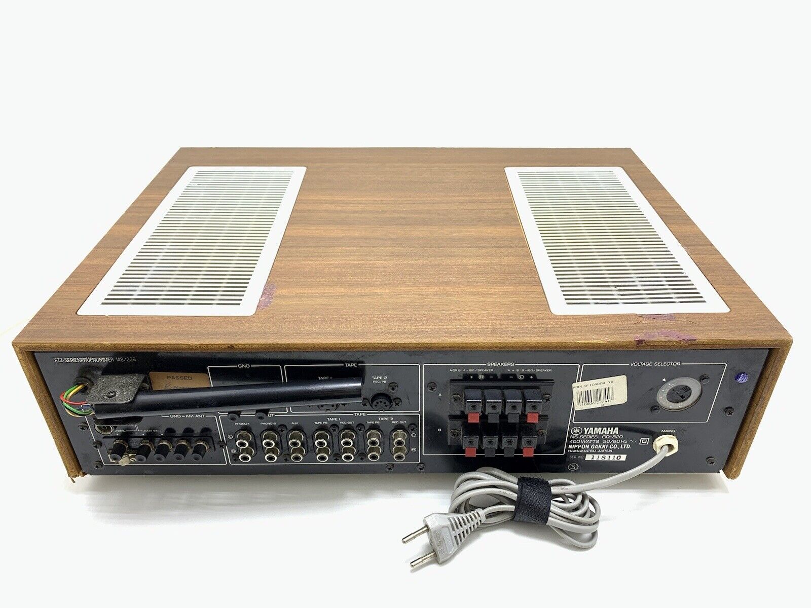 YAMAHA CR-820 AM FM Stereo Receiver 2 X 50 Watts RMS Vintage 1977 WORK Good Look
