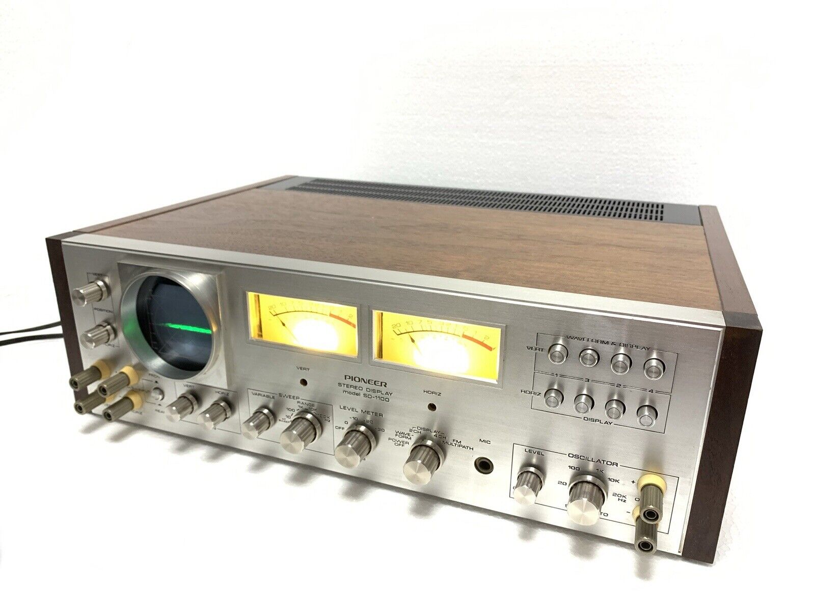 PIONEER SD-1100 Stereo Display Audio Scope VERY RARE Vintage 1972 WORK Good Look