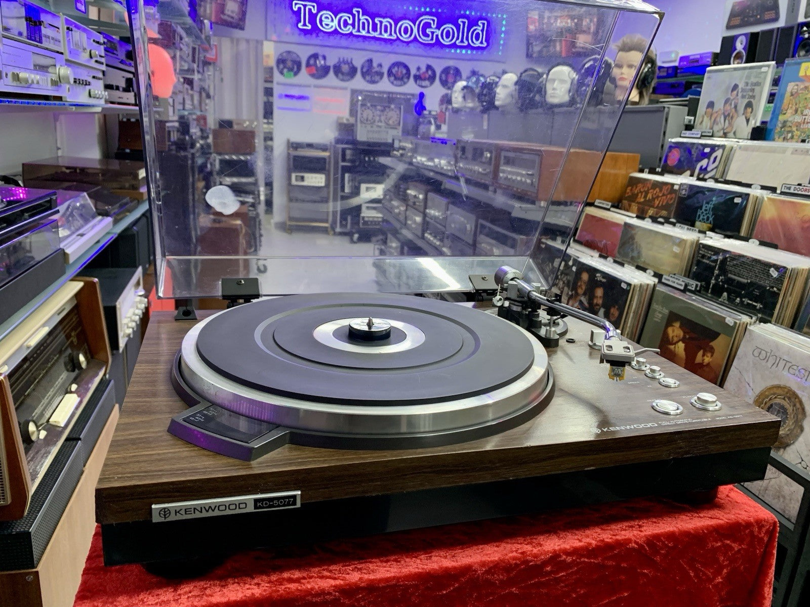 Kenwood KD-5077 Turntable Direct Drive Fully Automatic Vintage Working Good Look