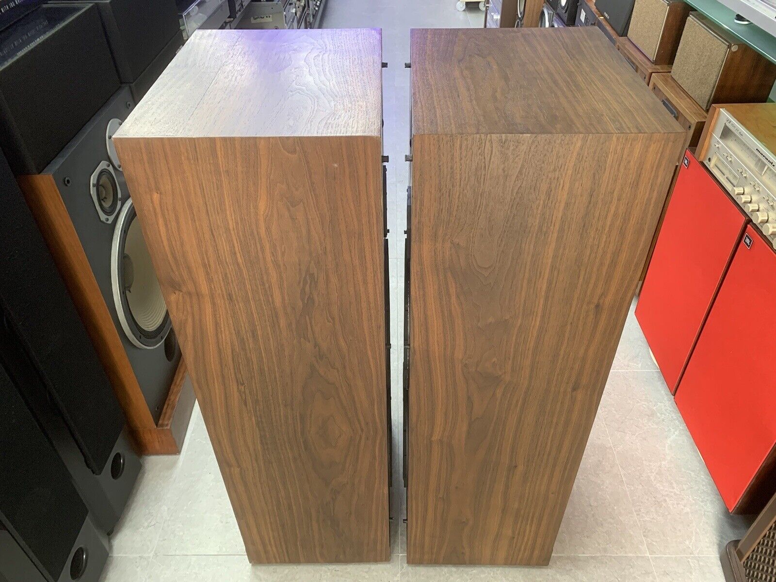 JBL L-150 LEGENDARY Speakers 300 Watts Vintage 1982 Refurbished WORK LIKE NEW