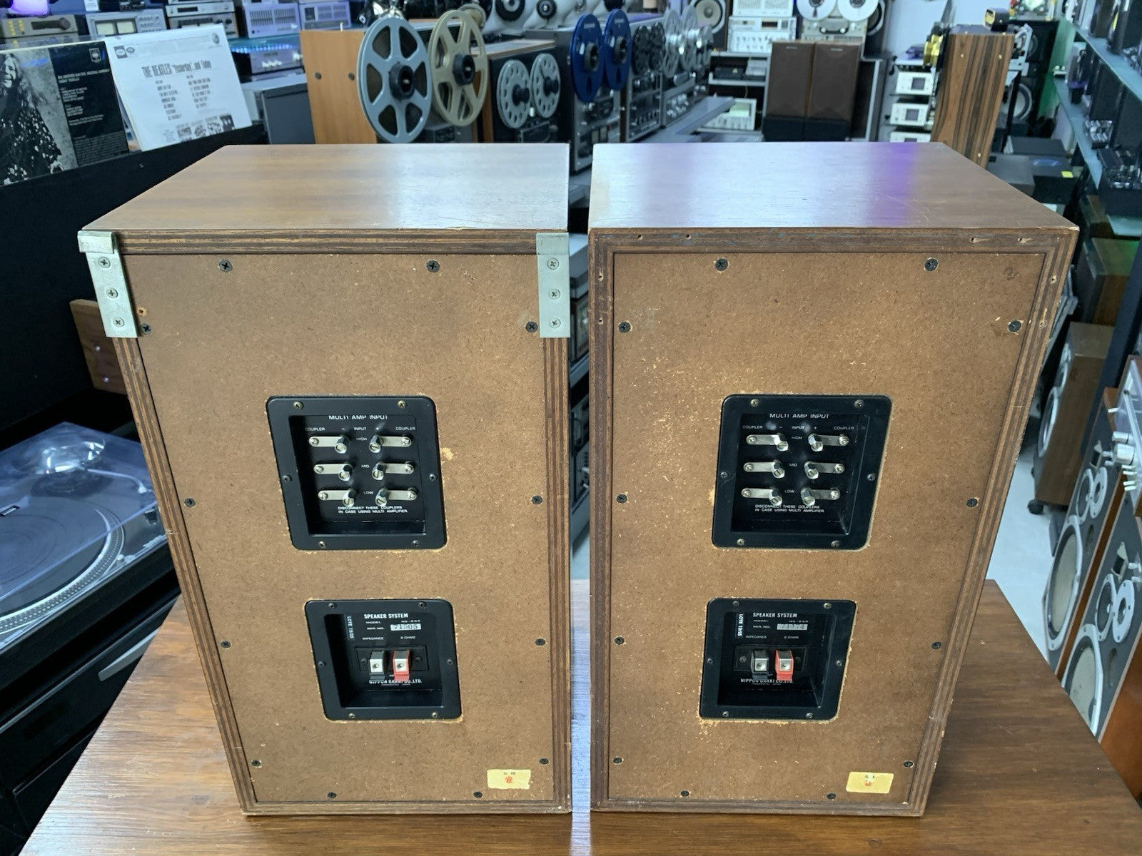 YAMAHA NS 650 Original 3 Way Japan Monitor Vintage 1970 Speakers Work Good Look