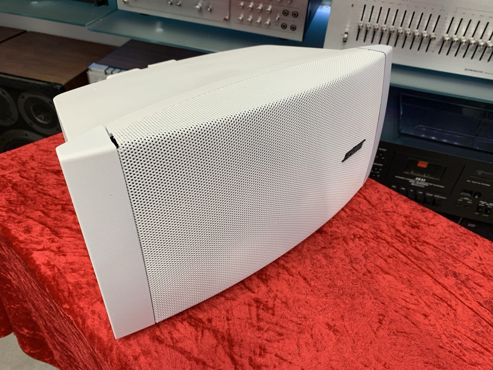 BOSE DS 100SE Free Space Commercial PRO Speaker 2Way 100Watts RMS WORK Good Look