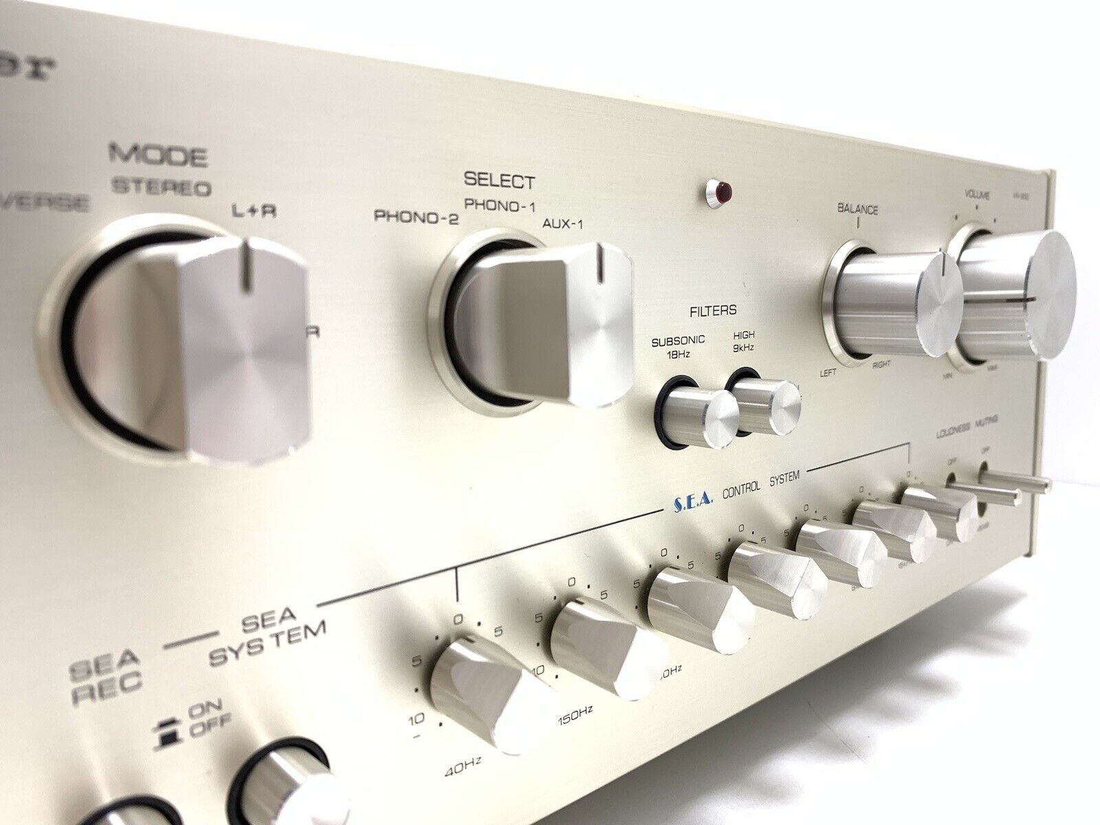 JVC VN-900 STEREO INTEGRATED AMPLIFIER 50+50Watts RMS Vintage 1973 WORK GoodLook