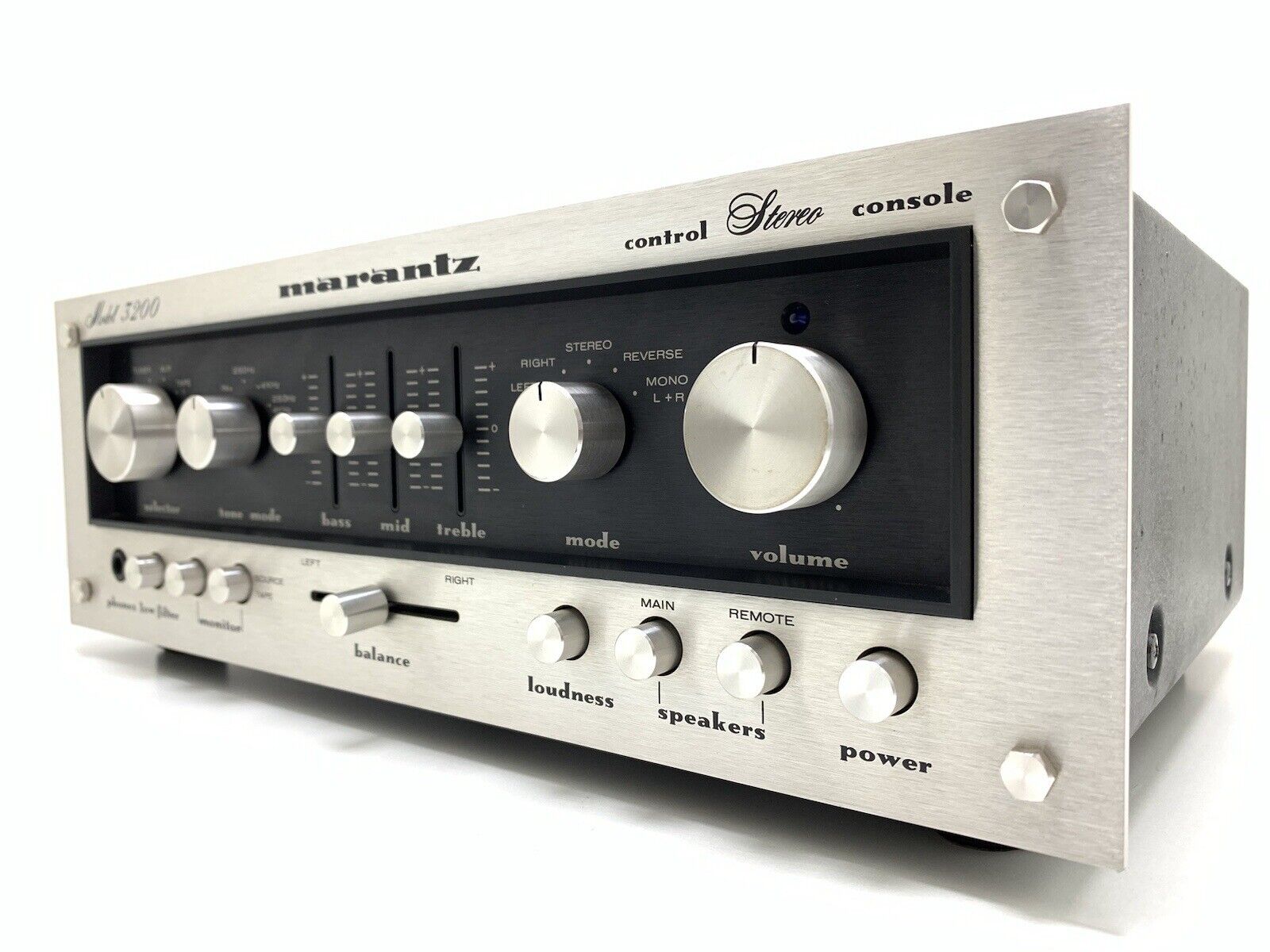 MARANTZ Model 3200 Stereo Pre Amplifier Vintage 1976 HiFi Work Like NEW GoodLook