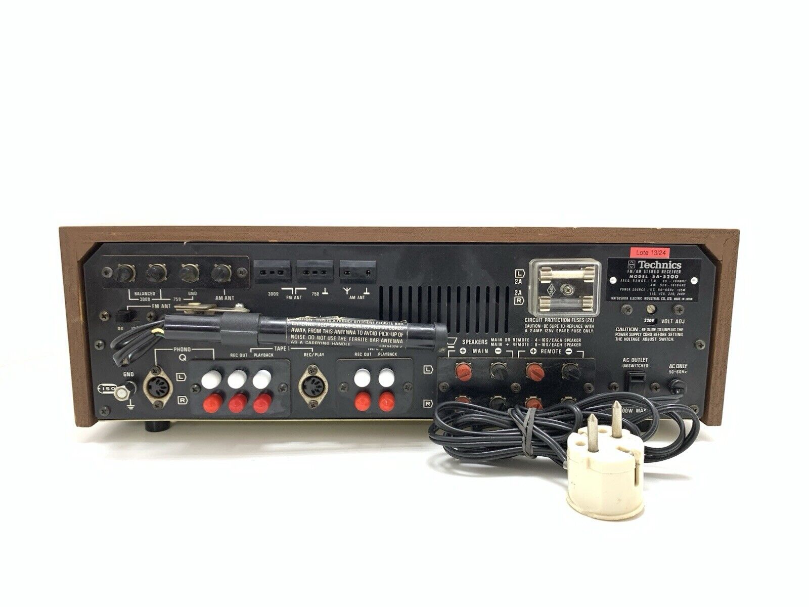 Technics FM/AMステレオレシーバーSA-5200 Technics SA-5200 FM/AM Stereo Receiver - Power And Output