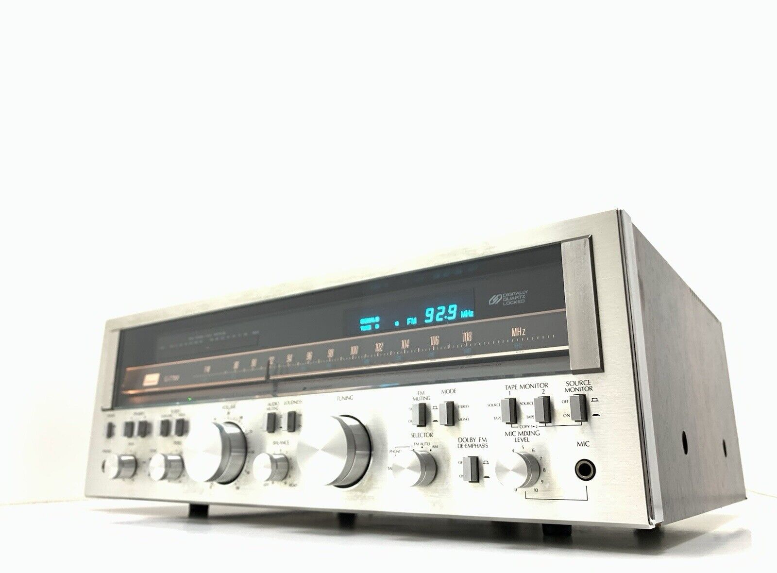 SANSUI G 7700 Stereo HiFi Receiver 120+120 Watts RMS Vintage 1979 WORK GOOD LOOK