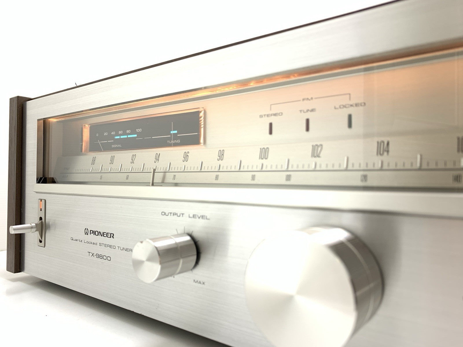 PIONEER TX 9800 AM/FM Stereo Analogue Tuner Wood Box Vintage 1979 WORK Good Look