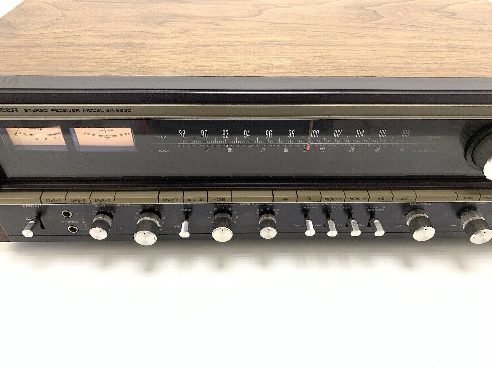 PIONEER SX 9930 AM FM Stereo Receiver 70+70Watts RMS Vintage 1974 WORK Good LOOK
