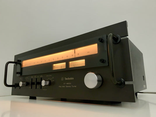 TECHNICS ST 9600 AM/FM Stereo Tuner Classic Hi Fi Vintage 1977 Working Good Look
