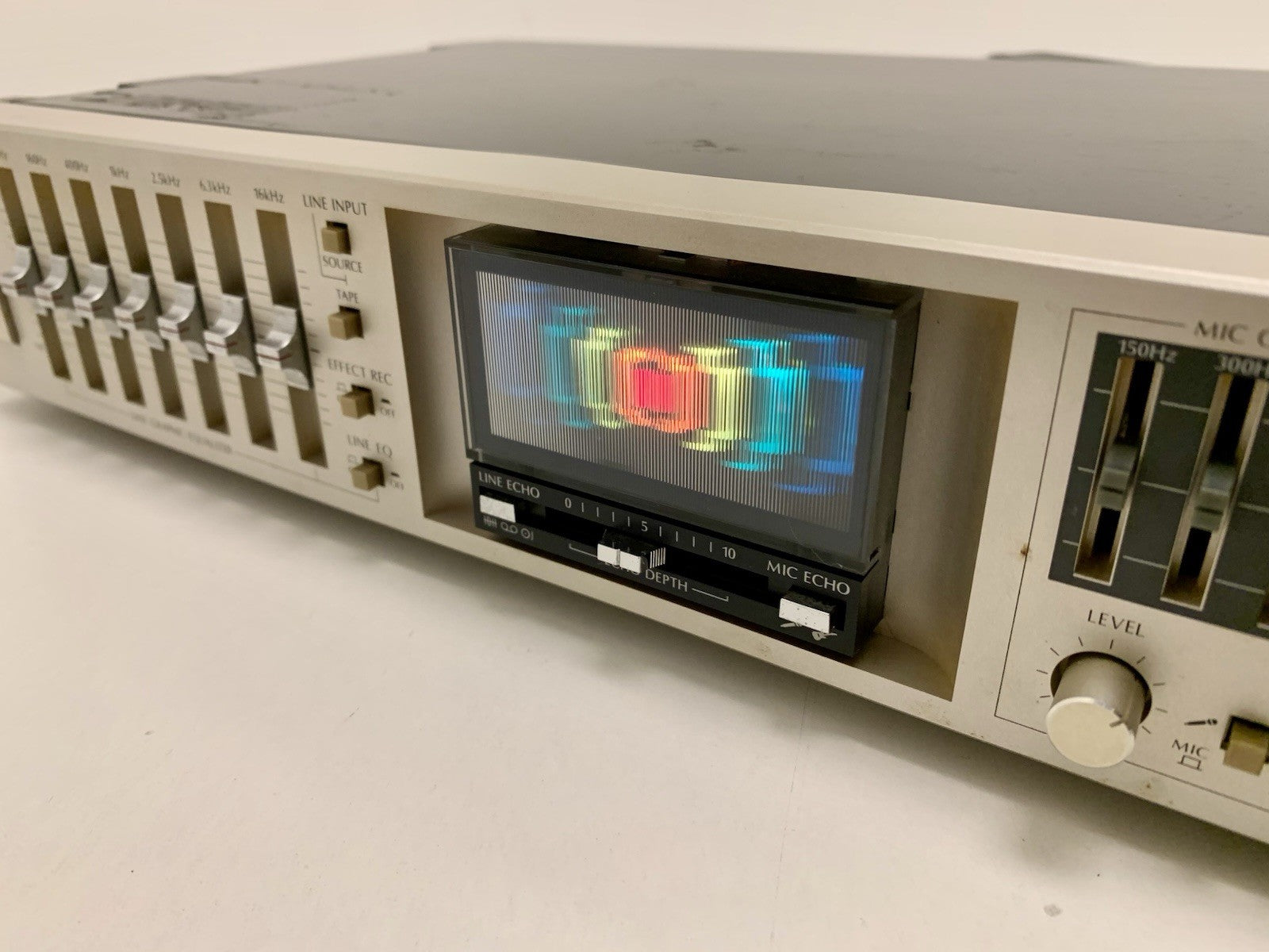 Sansui RG-707 Stereo Graphic Equalizer Consolette Vintage 1983 Work Good Look