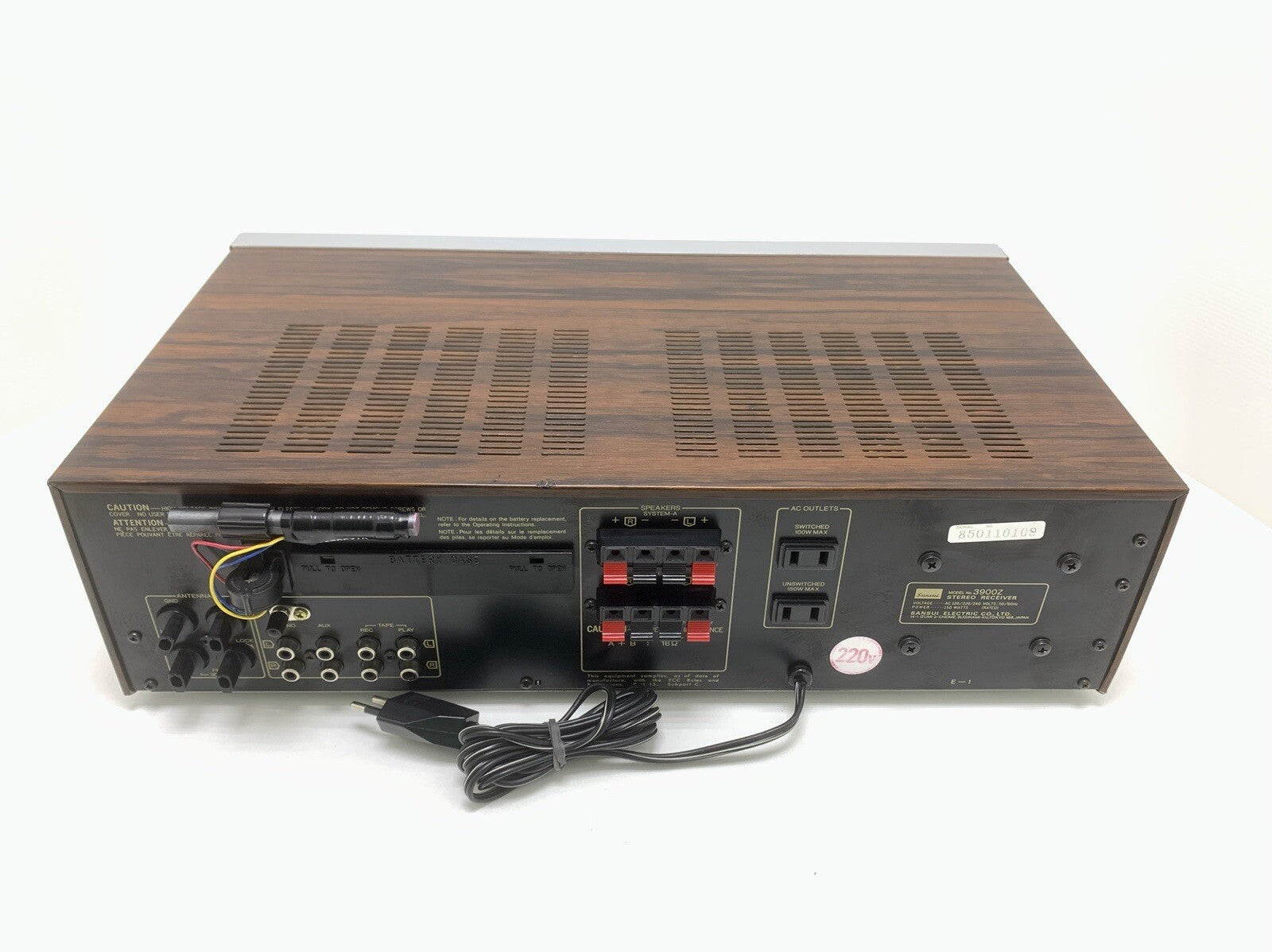 Sansui 3900Z Digital Synthesizer Dc Stereo Receiver 80WRMS Vintage 1980 Goodlook