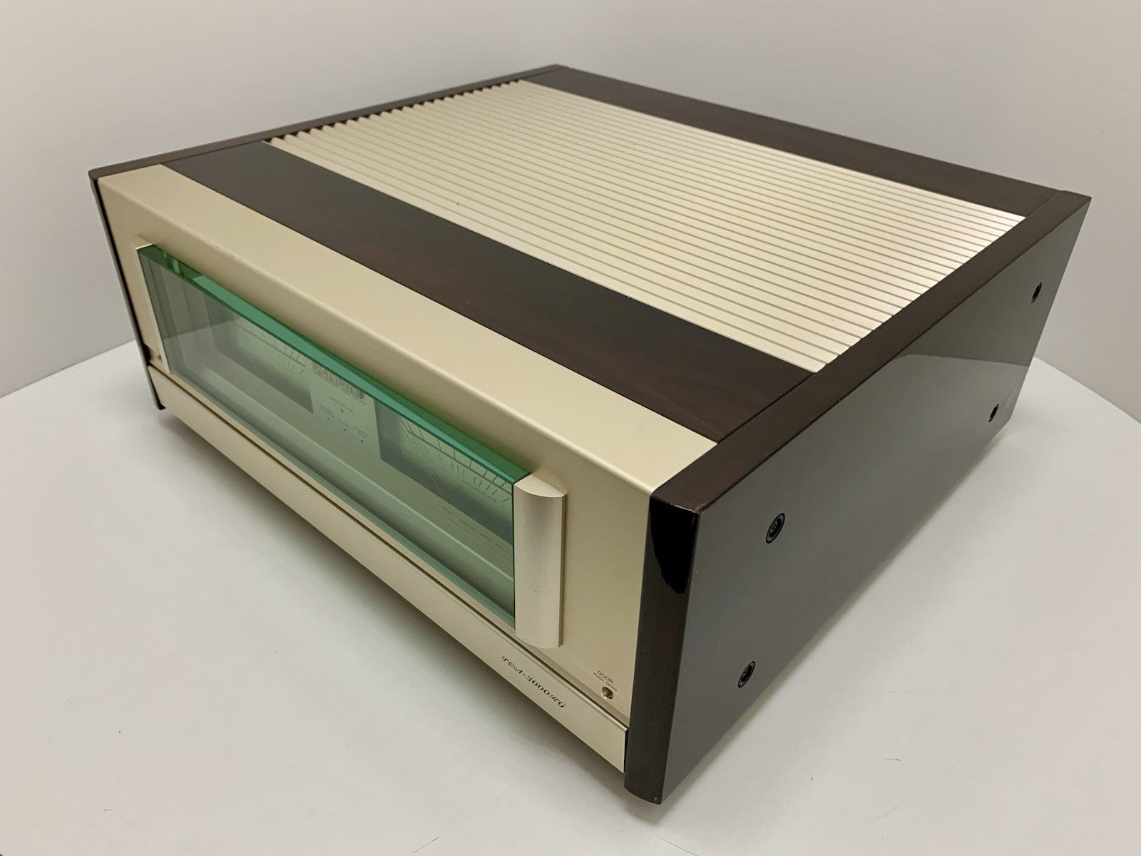 DENON POA 3000RG Stereo Power Amplifier 250+250 WRMS Vintage 1990 WORK Good Look