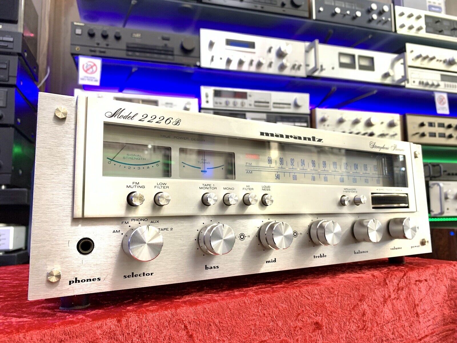 MARANTZ 2226B Stereo Receiver 58 Watts RMS Vintage 1977-80 RARE WORK Good Look