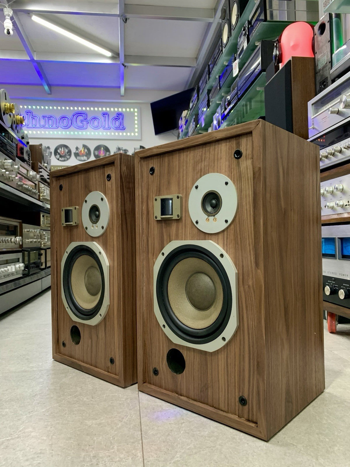 PIONEER HPM 30 SPEAKERS 60W RMS 3Way Vintage 1979 WORK New Wood Walnut GOOD LOOK