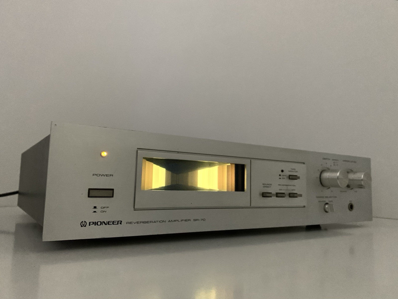 PIONEER Stereo REVERBERATION AMPLIFIER SR-70 Vintage 1980 Work PERFECT Good Look