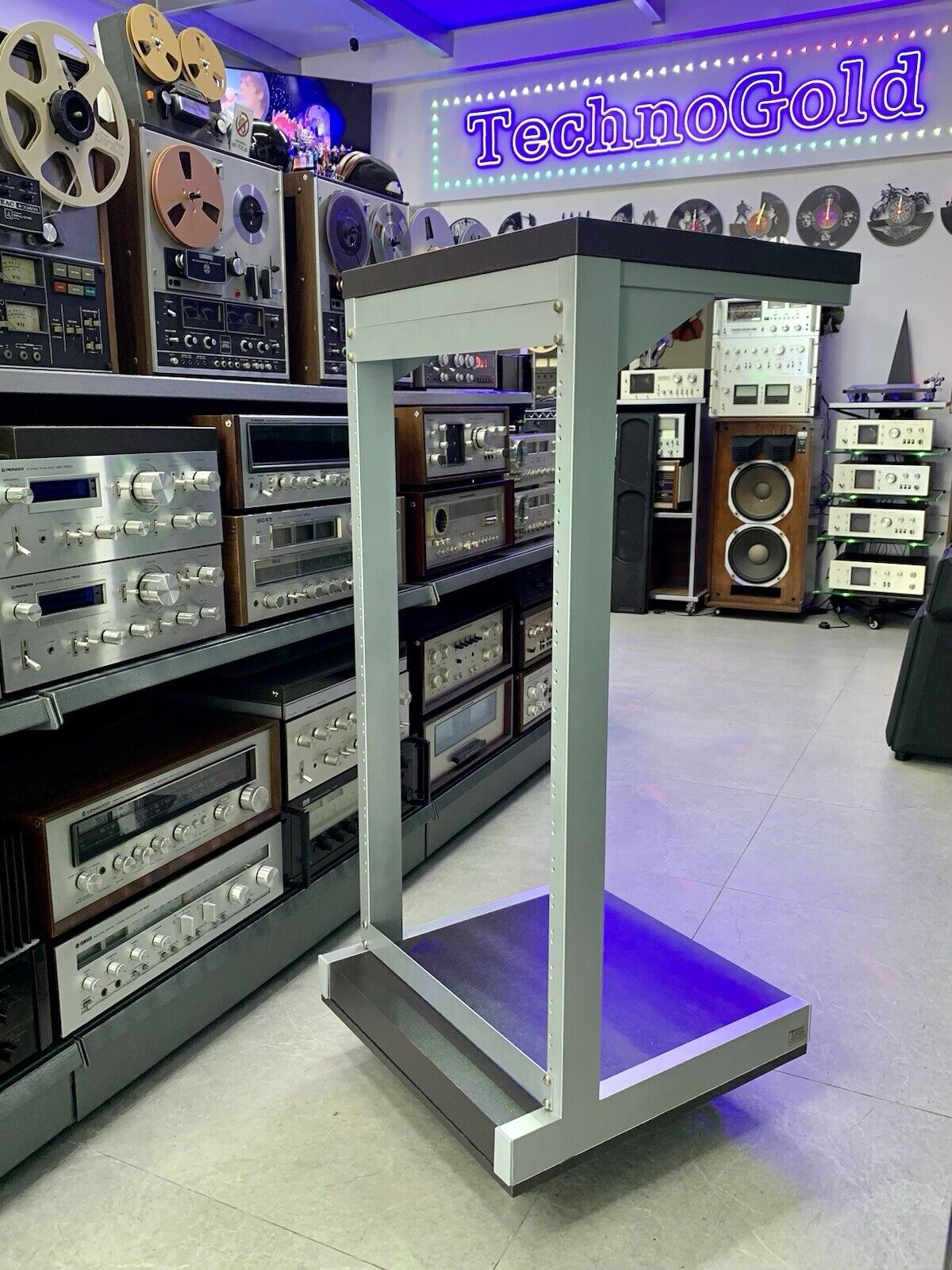 PIONEER JA-R2S Original SPEC Audio Rack 19" Vintage 1980 Refurbished New Wheeels