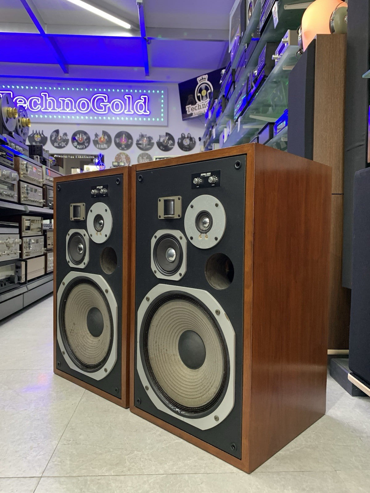 PIONEER HPM 100 Original 4Way SPEAKERS 100 Watts RMS Vintage 1976 WORK GOOD LOOK