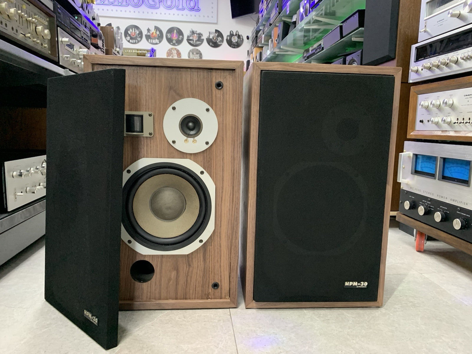 PIONEER HPM 30 SPEAKERS 60W RMS 3Way Vintage 1979 WORK New Wood Walnut GOOD LOOK