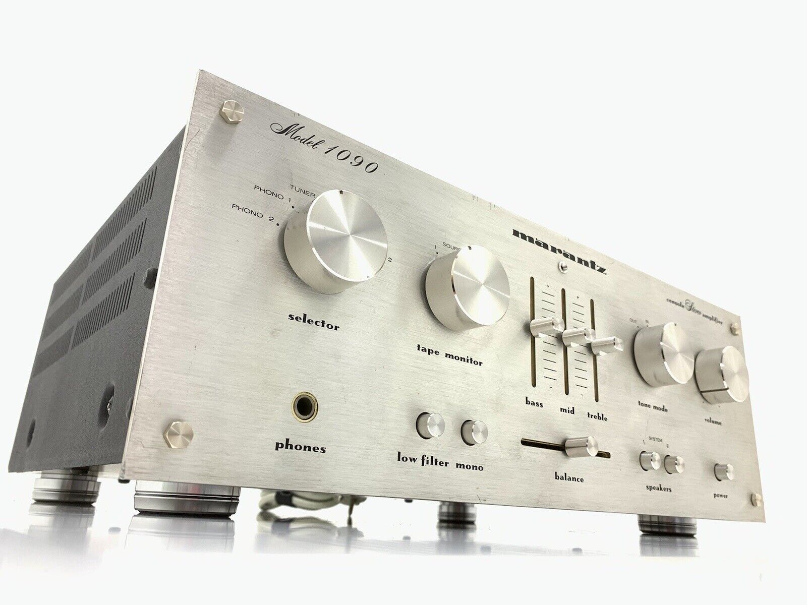 MARANTZ 1090 Stereo Integrated Amplifier 90Watts RMS Vintage 1977 WORK Good Look