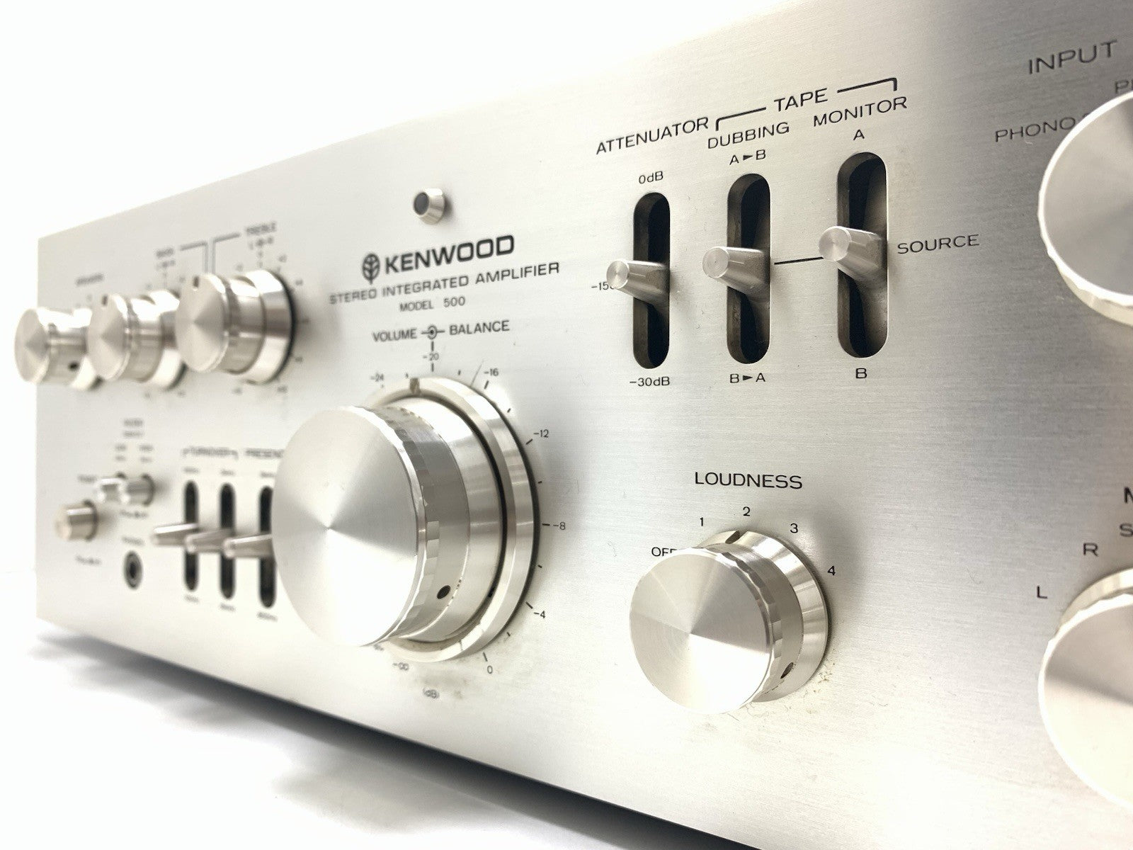 KENWOOD Model 500 SUPREME Integrated Amplifier 2X 100WRMS Vintage 1975 Good Look