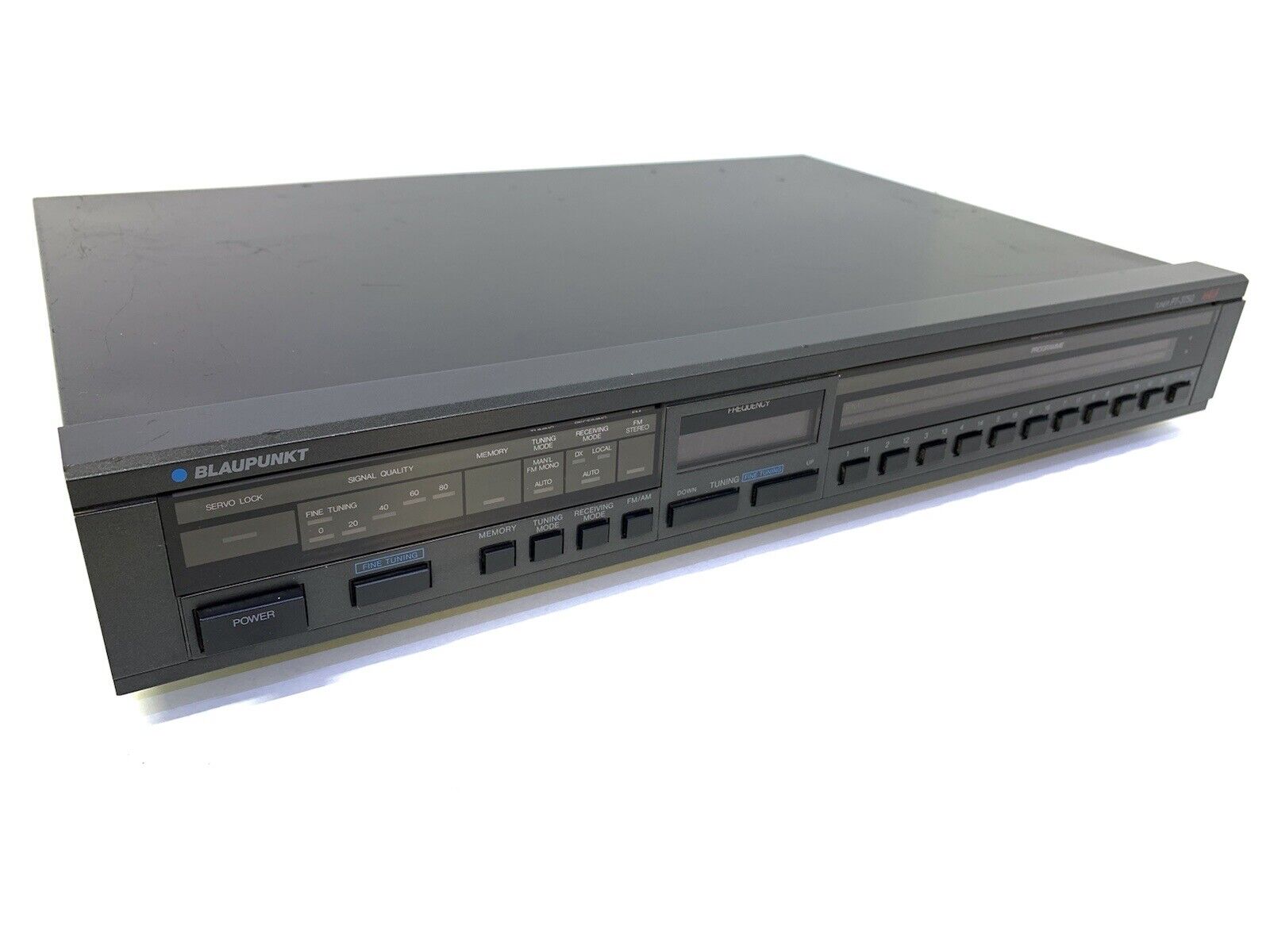 BLAUPUNKT PT-3750 Artech AM/FM Stereo Tuner Digital HiEnd Vintage 1986 Good Look