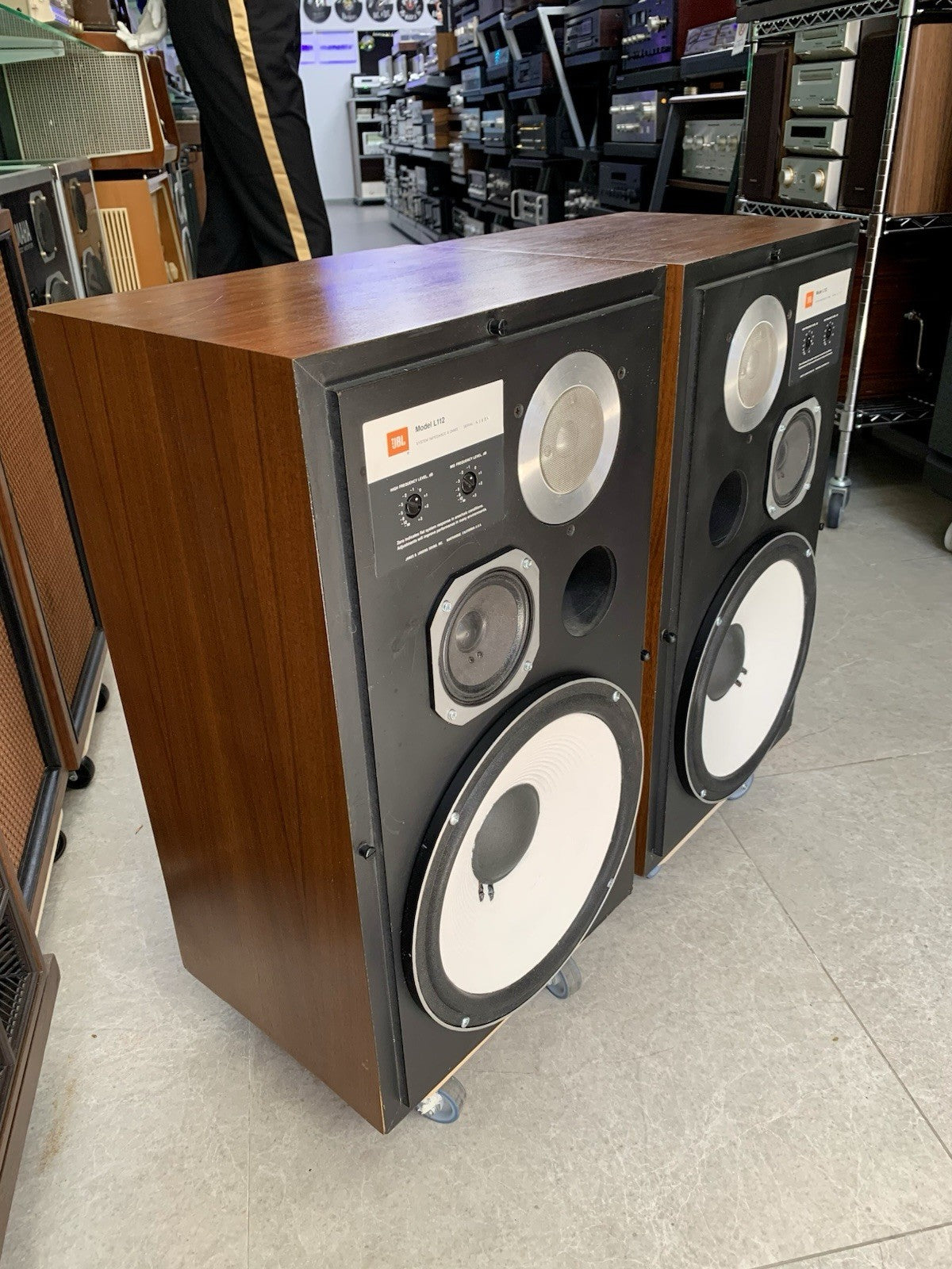 JBL L 112 LEGENDARY Speakers 300 Watts Vintage 1980 Refurbished WORK LIKE NEW