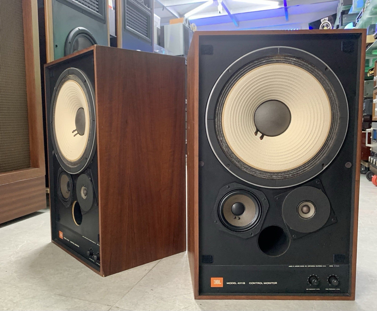 JBL 4311B LEGENDARY Studio Monitor Speakers Vintage 1975 Original WORK Perfect