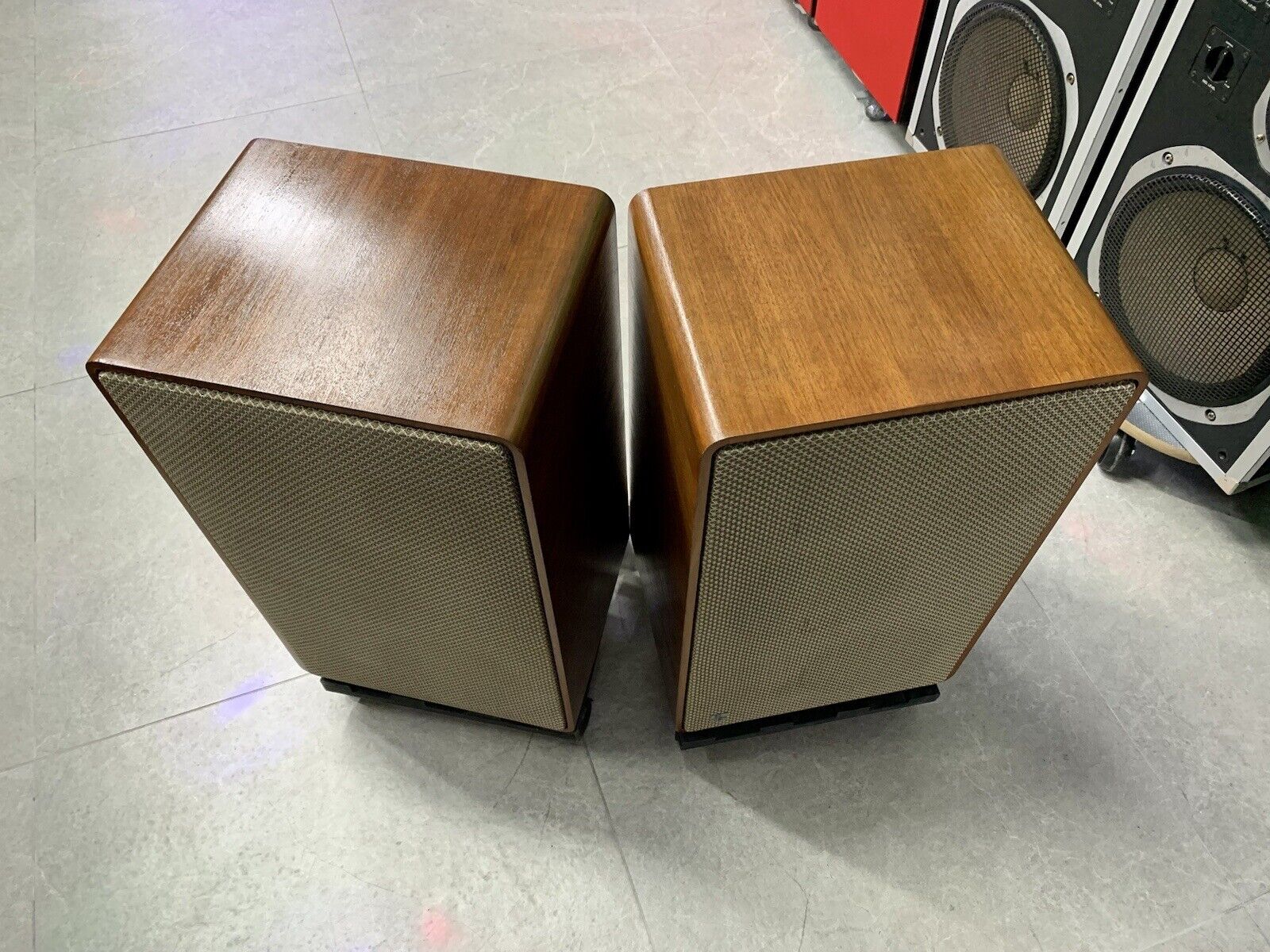 HILTON SOFTLINE SL600 Elektroakustische Geräte Speaker 70W Vintage WORK GoodLook