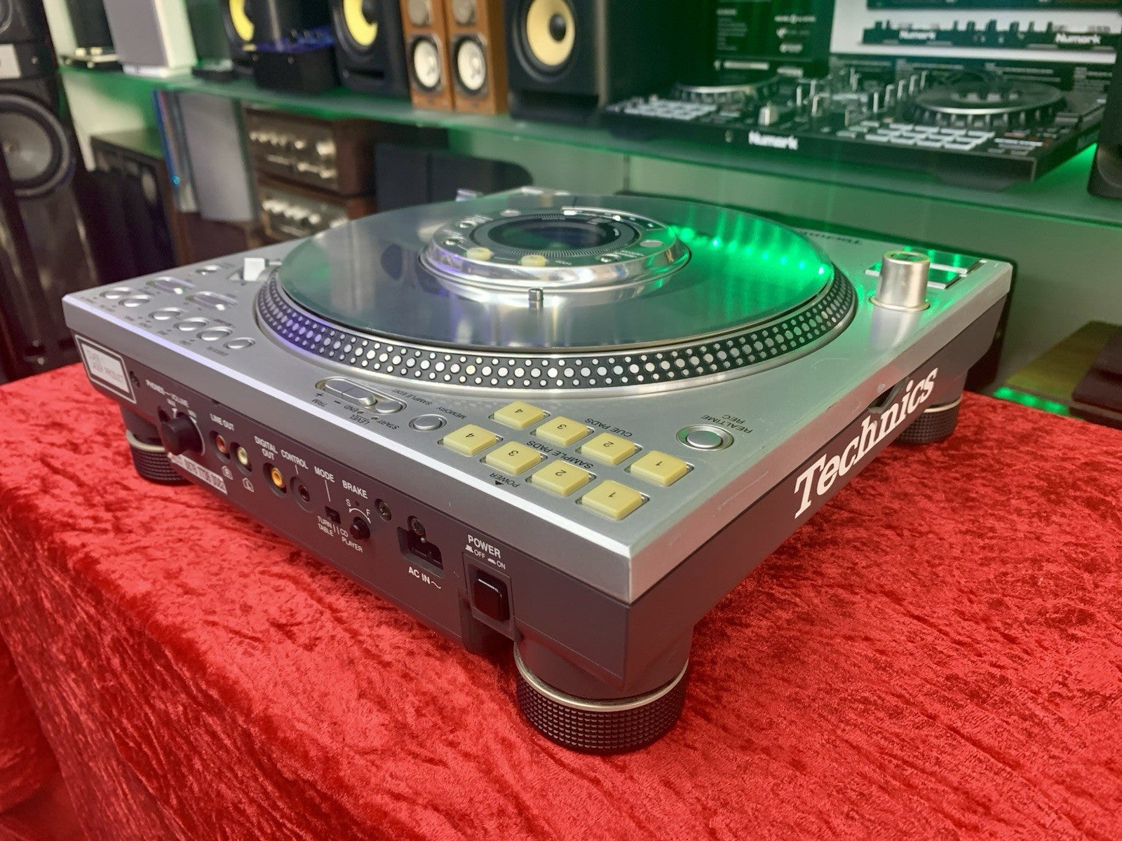 TECHNICS SL DZ1200 CDJ Stereo Compact Disc Player Vintage 2004 Working Good Look