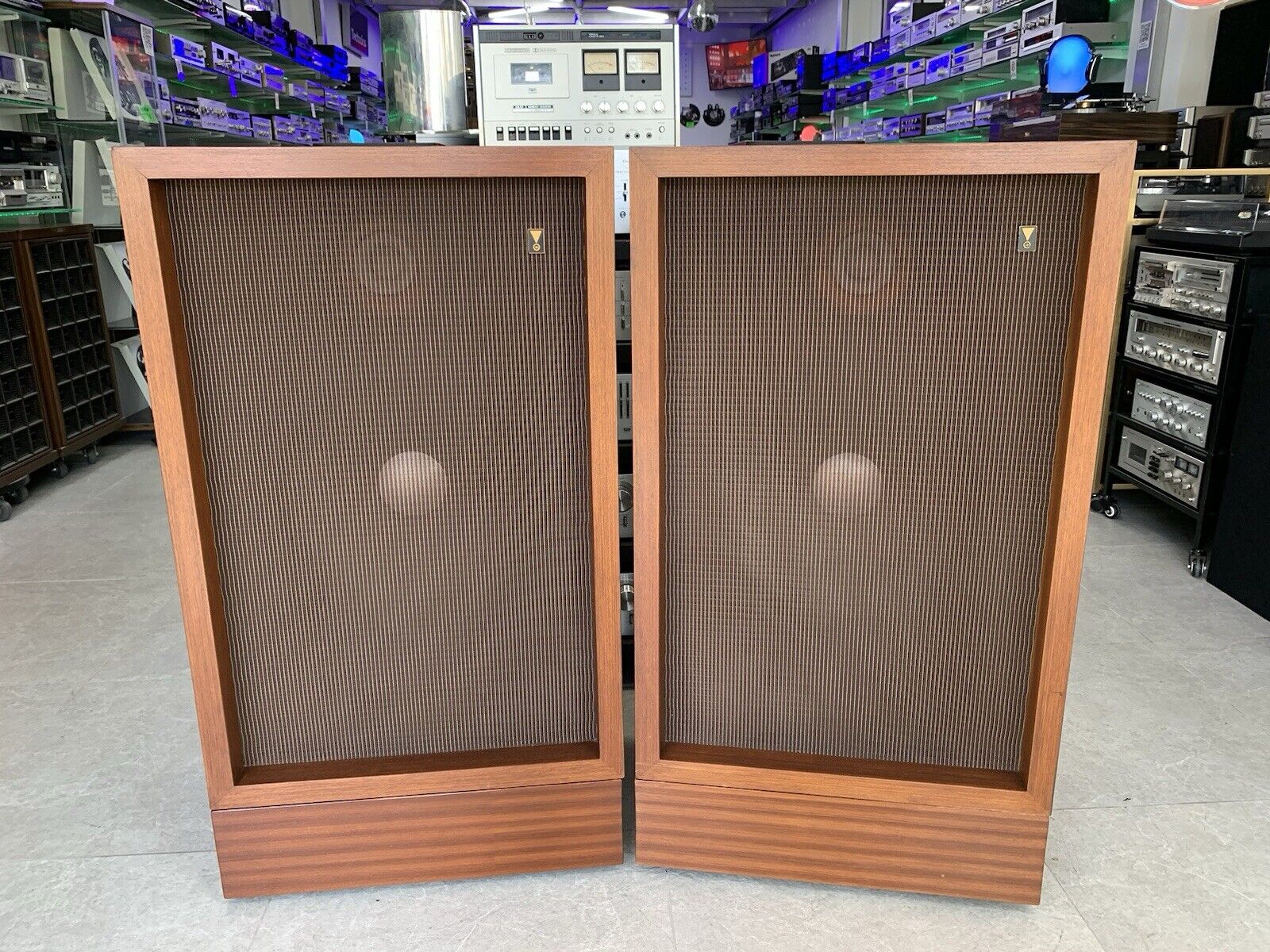 JBL C 35 LEGENDARY Original Speakers Vintage 1952 Refurbished Work Good LIKE NEW