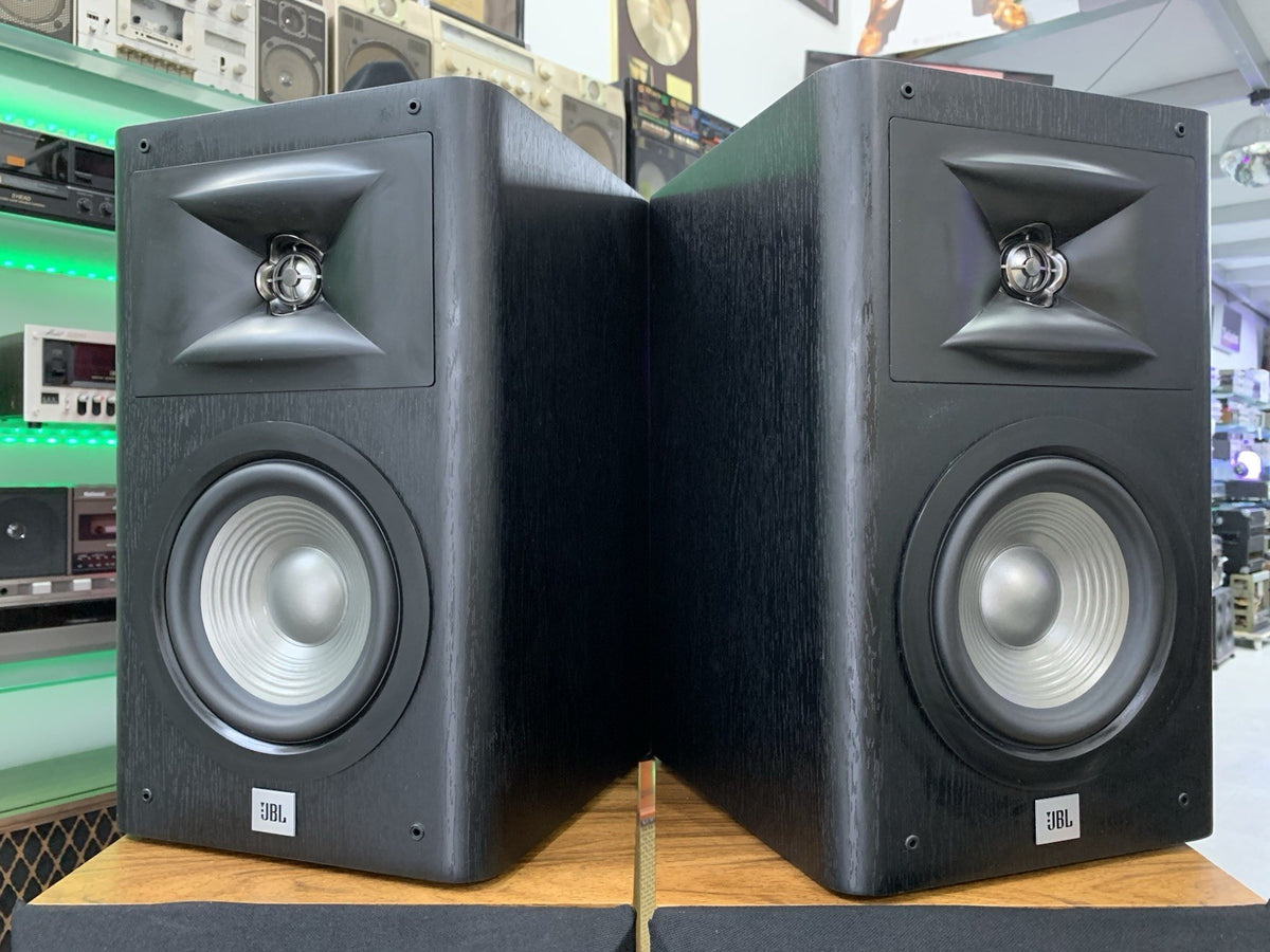 JBL Studio 230 Monitor Speakers 2 Way 150 Watts RMS Vintage WORK Good Look