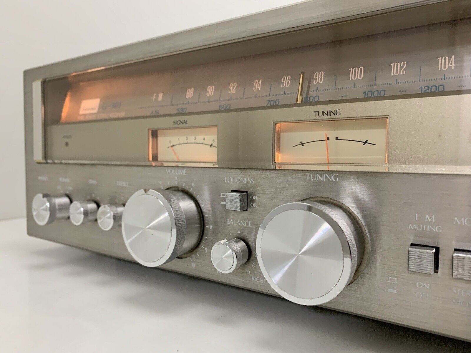 SANSUI G 301 / G-3000 Stereo Receiver 26+26Watts RMS Vintage 1978 WORK Good Look