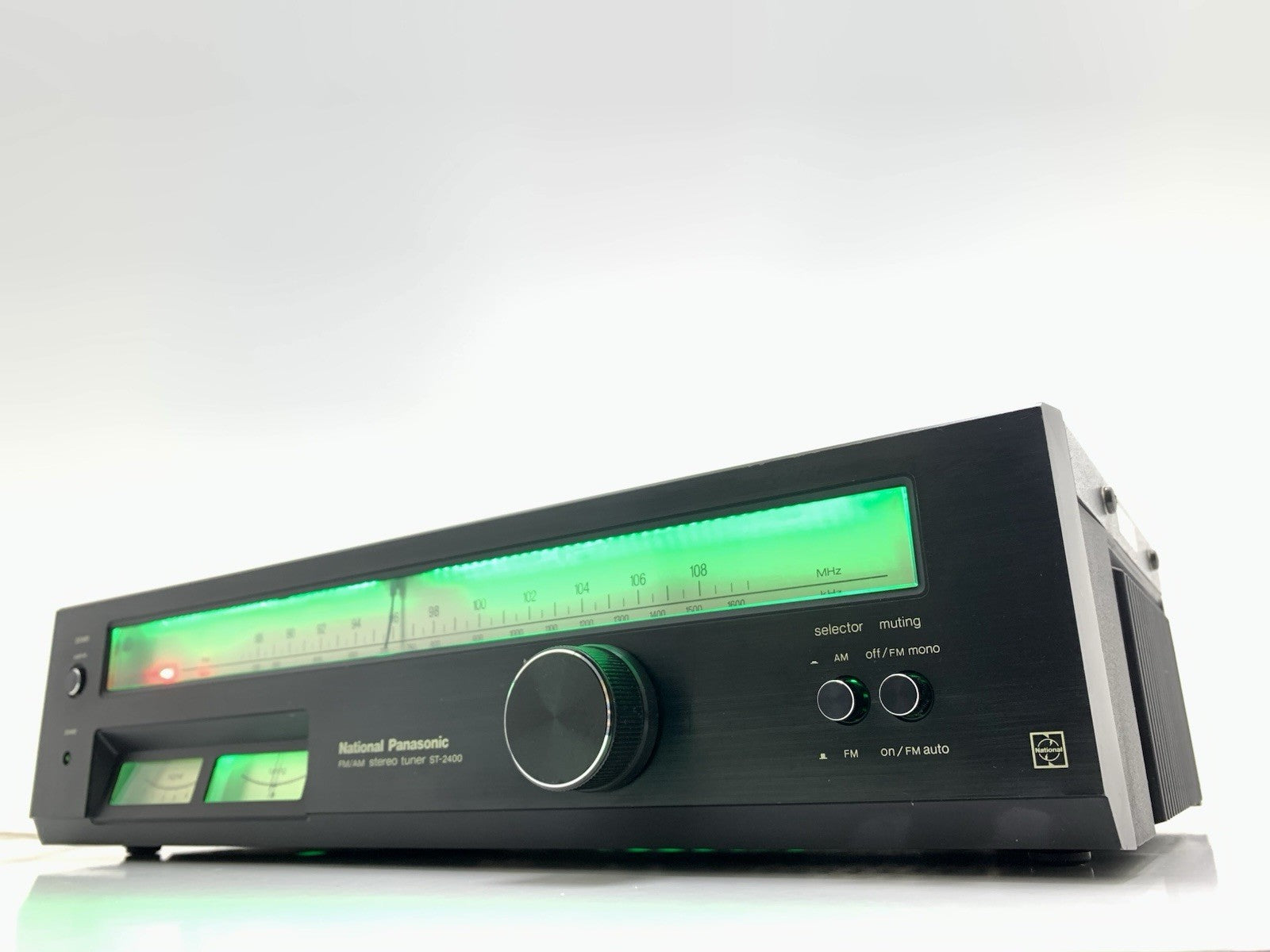 NATIONAL PANASONIC ST 2400 AM/FM Stereo Tuner Vintage 1974 Work Good Look