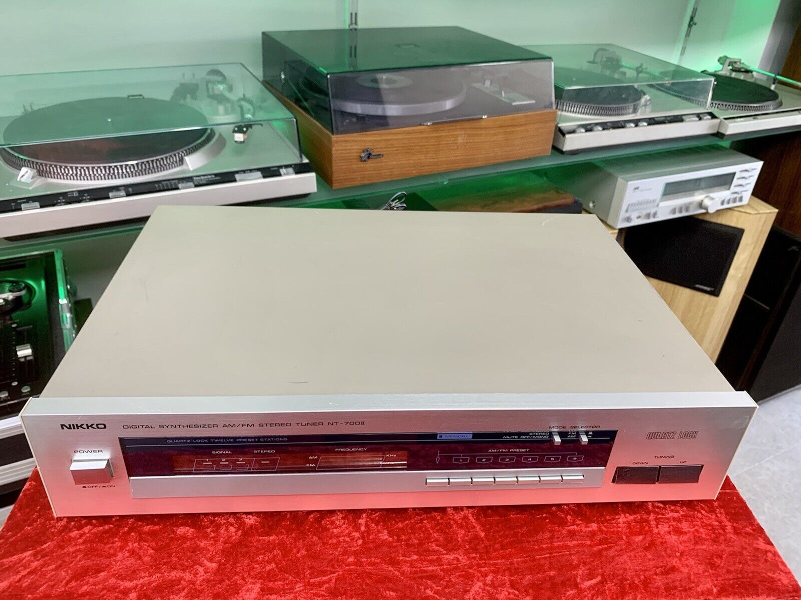 NIKKO NT-700 II AM/FM Stereo Digital Tuner Vintage 1981 Hi Fi Working Good Look